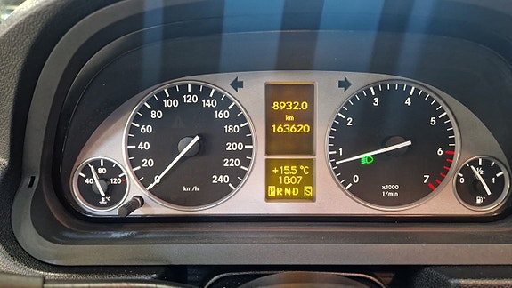 Mercedes-Benz B170 8 of 21