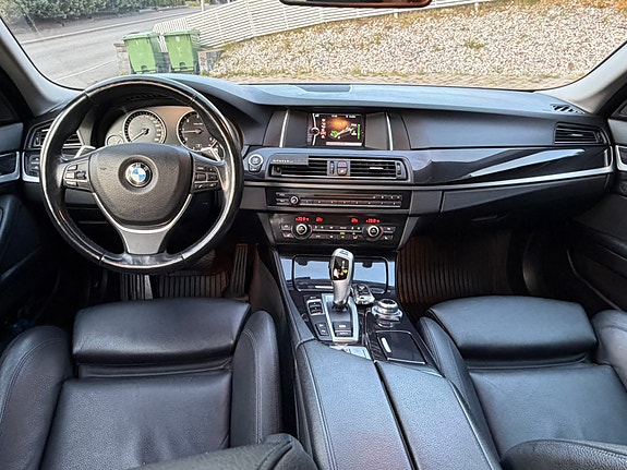 BMW 520d 29 of 30