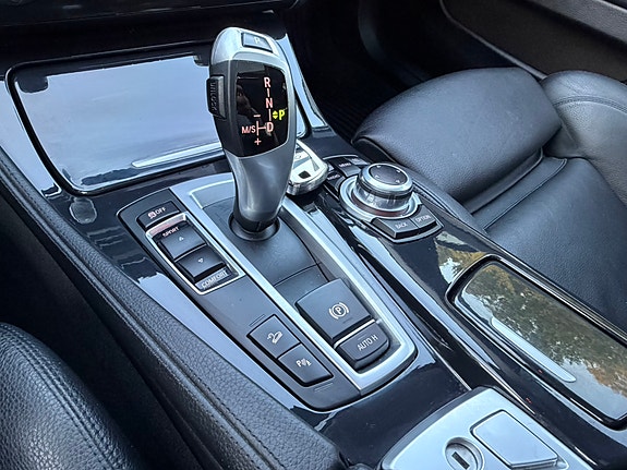 BMW 520d 26 of 30