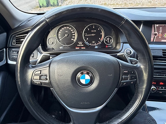BMW 520d 27 of 30