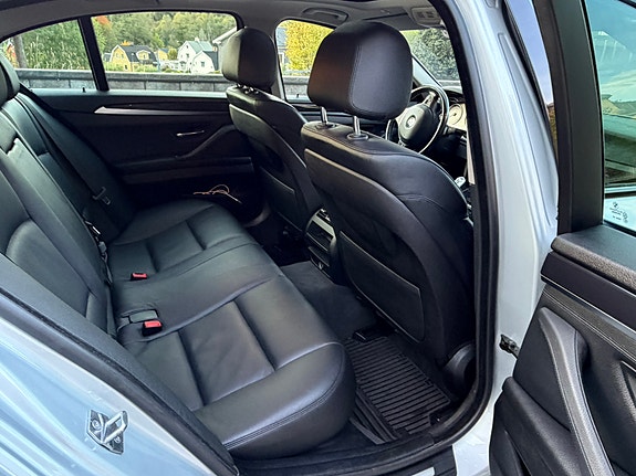 BMW 520d 17 of 30
