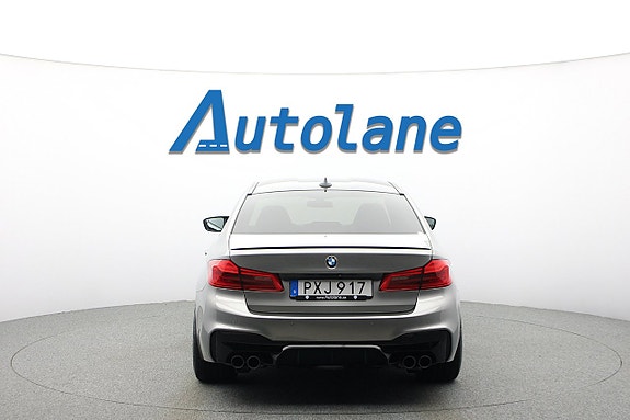 BMW M5 7 of 30
