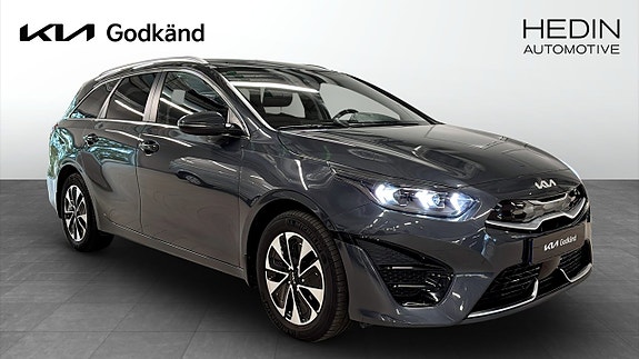 Kia Ceed 3 of 17
