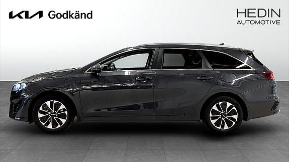 Kia Ceed 4 of 17