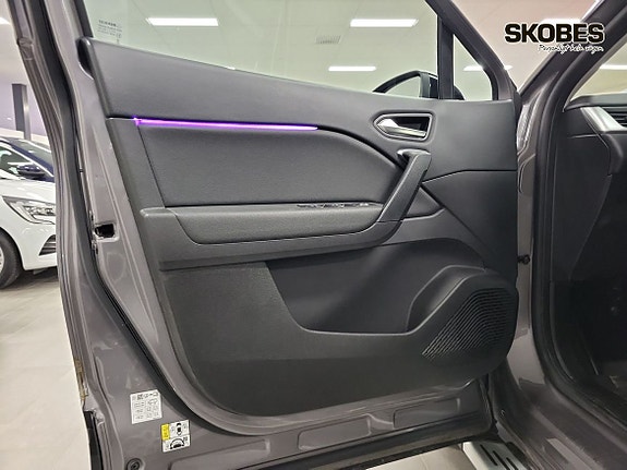 Renault Captur 15 of 19