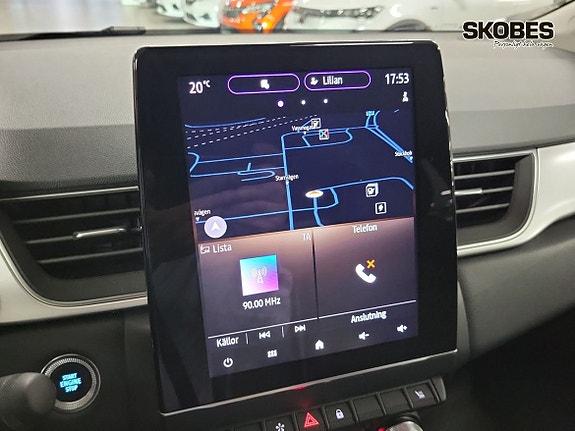 Renault Captur 14 of 19