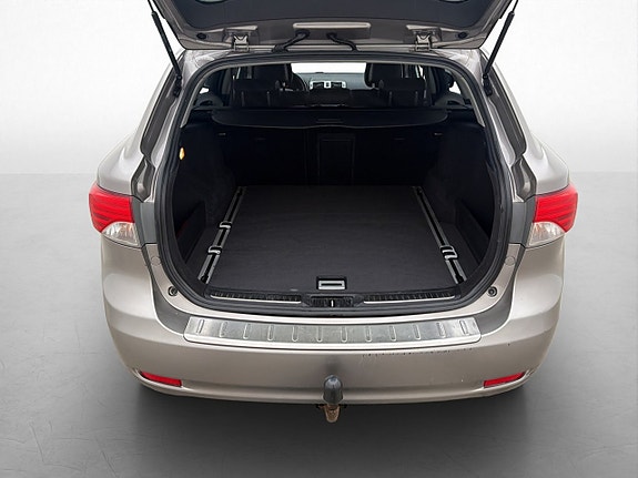 Toyota Avensis 29 of 30