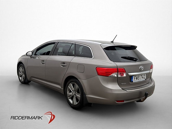 Toyota Avensis 6 of 30