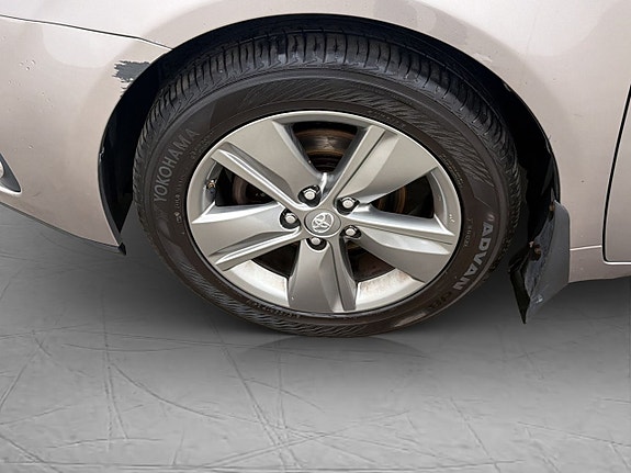 Toyota Avensis 30 of 30