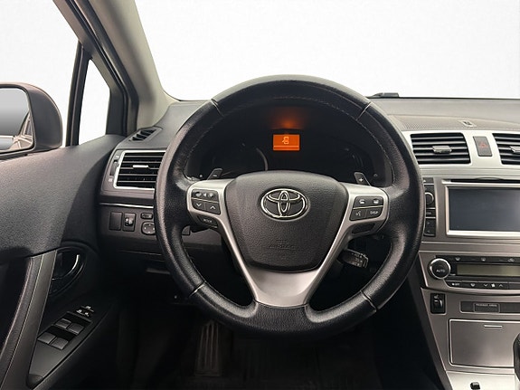 Toyota Avensis 14 of 30