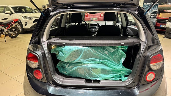Chevrolet Aveo 18 of 18