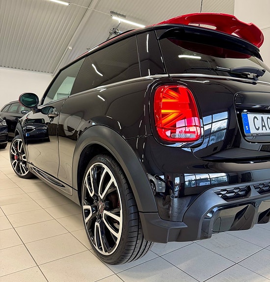 MINI John Cooper Works 4 of 21