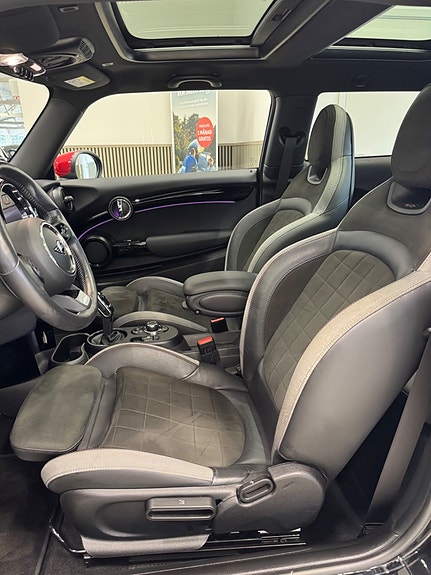 MINI John Cooper Works 7 of 21