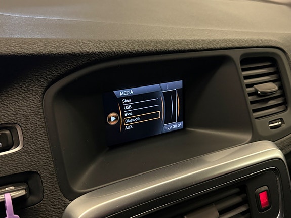 Volvo V60 22 of 24
