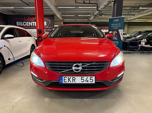 Volvo V60 4 of 24