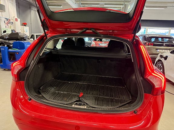 Volvo V60 20 of 24