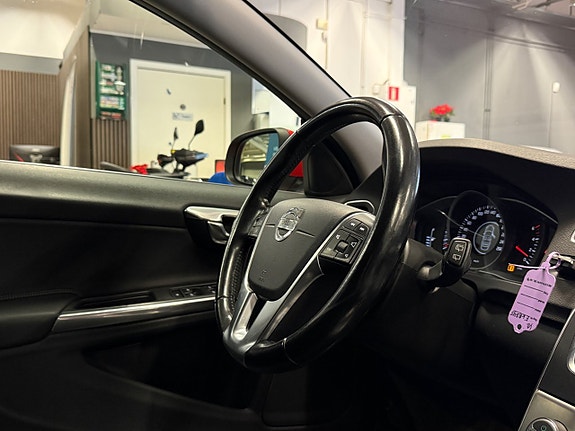 Volvo V60 18 of 24