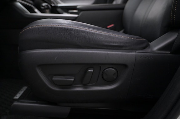 Mazda CX-60 12 of 27