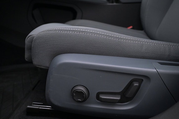 Polestar 2 11 of 27