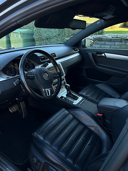 Volkswagen Passat Alltrack 8 of 12