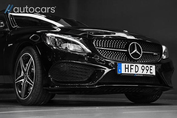 Mercedes-Benz C43 12 of 30