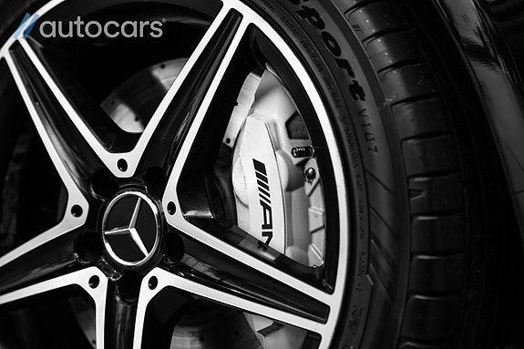 Mercedes-Benz C43 9 of 30