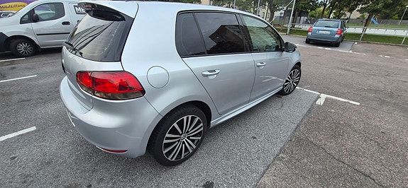 Volkswagen Golf VI 6 of 9