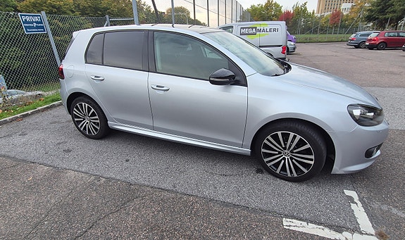 Volkswagen Golf VI 5 of 9