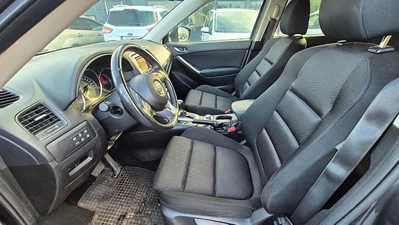 Mazda CX-5 3 of 7