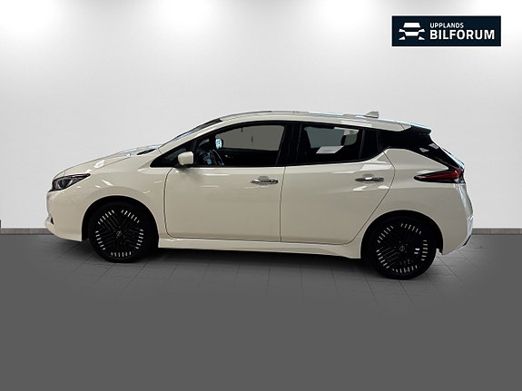 Nissan Leaf 4 of 15