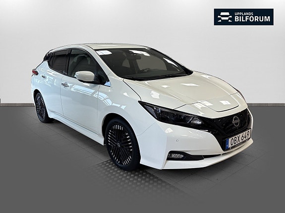 Nissan Leaf 3 of 15