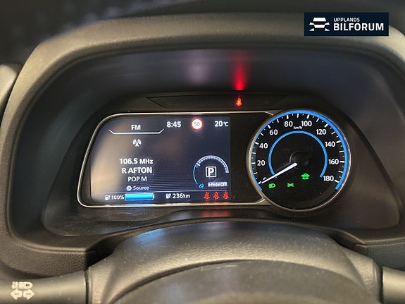 Nissan Leaf 10 of 15