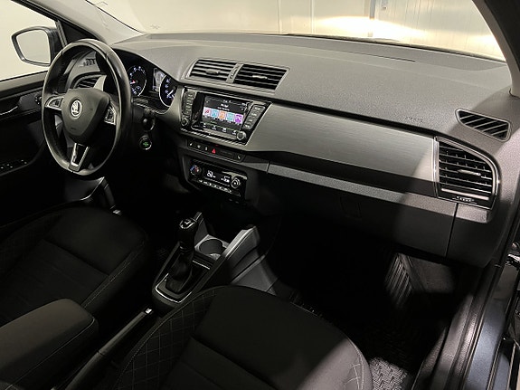 Skoda Fabia 13 of 25