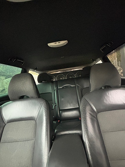 Volvo V70 7 of 11