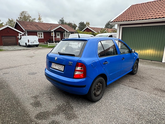 Skoda Fabia 3 of 7