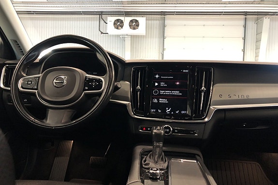Volvo V90 15 of 18