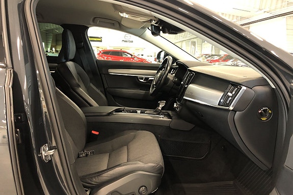 Volvo V90 13 of 18