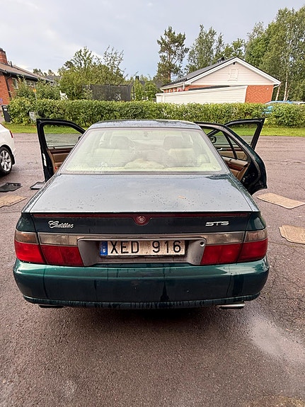 Cadillac Seville STS 7 of 8
