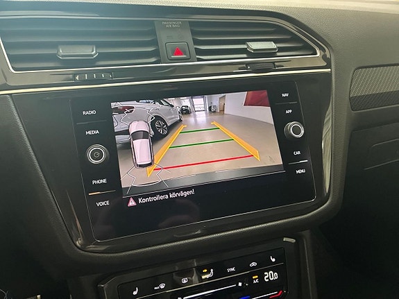 Volkswagen Tiguan Allspace 19 of 24