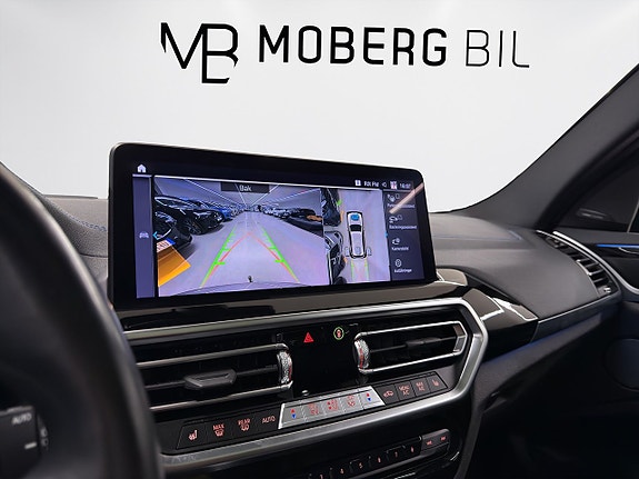 BMW iX3 14 of 15