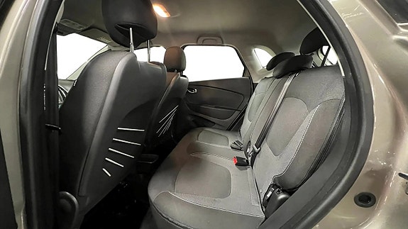 Renault Captur 12 of 20