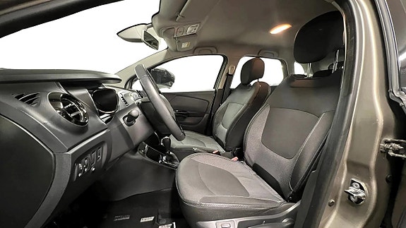Renault Captur 11 of 20