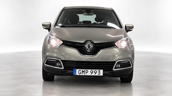 Renault Captur 2 of 20