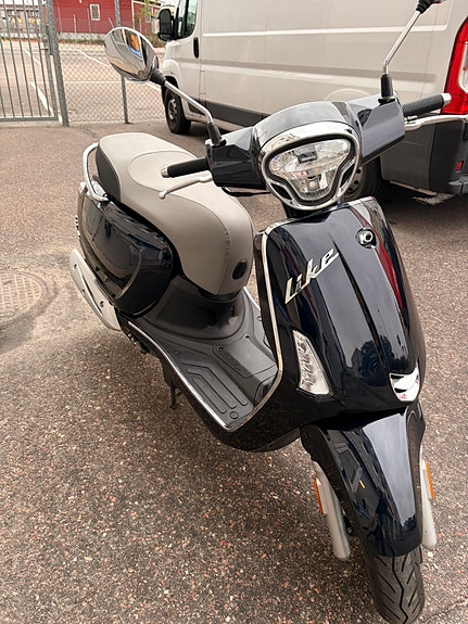 Kymco Like 2 of 5