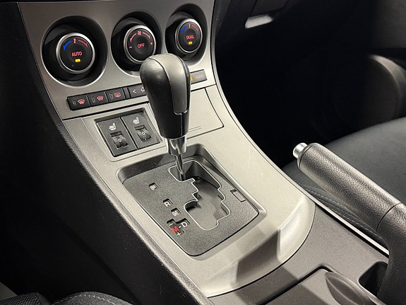 Mazda 3 14 of 18