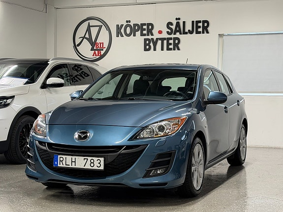 Mazda 3 2 of 18