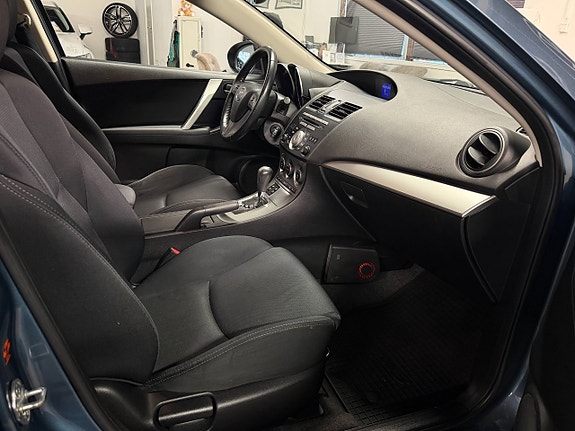 Mazda 3 15 of 18