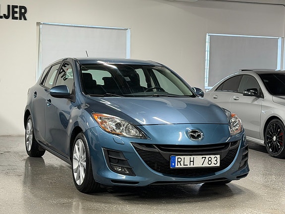 Mazda 3 4 of 18