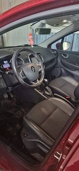 Renault Clio 5 of 8