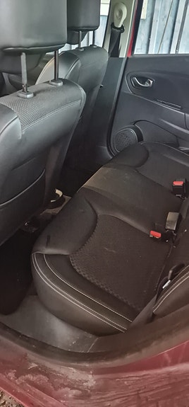 Renault Clio 6 of 8